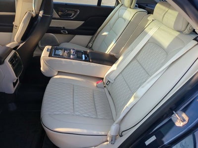 2018 Lincoln Continental Black Label