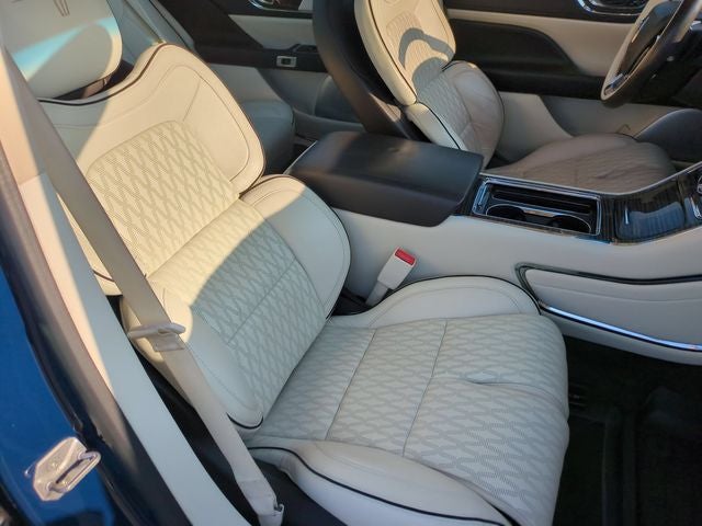2018 Lincoln Continental Black Label
