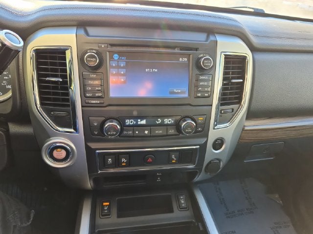 2017 Nissan Titan SL