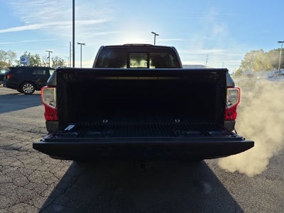 2017 Nissan Titan SL