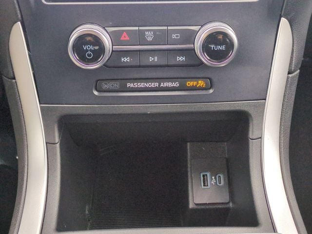 2024 Ford Edge SE