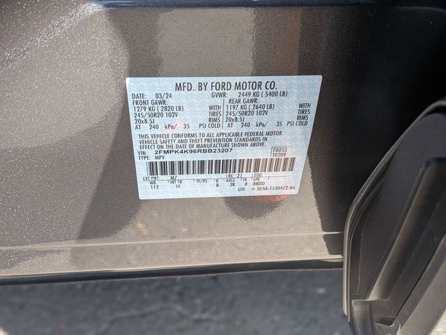 2024 Ford Edge Titanium