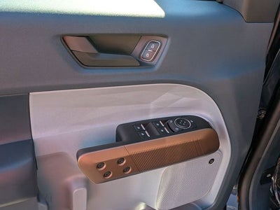 2023 Ford Maverick Lariat