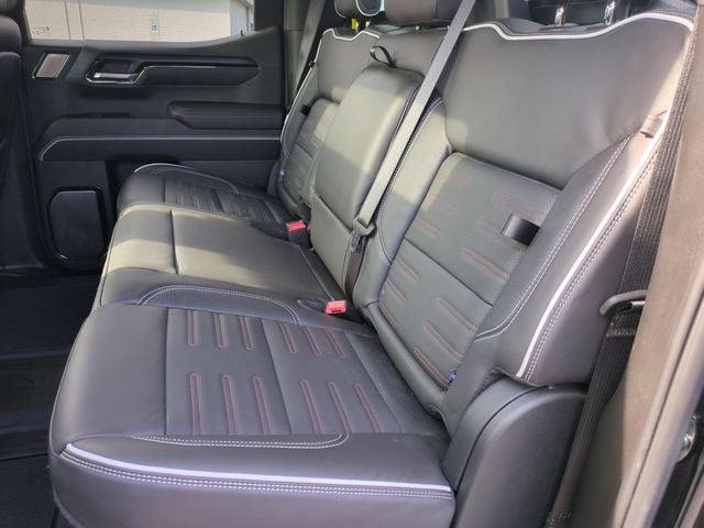 2025 GMC Sierra 1500 AT4X