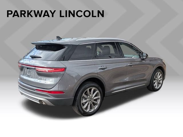 2022 Lincoln Corsair Standard