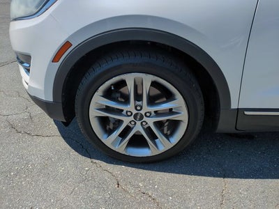 2015 Lincoln MKC Base