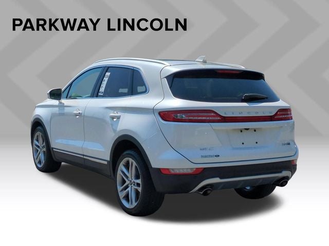 2015 Lincoln MKC Base