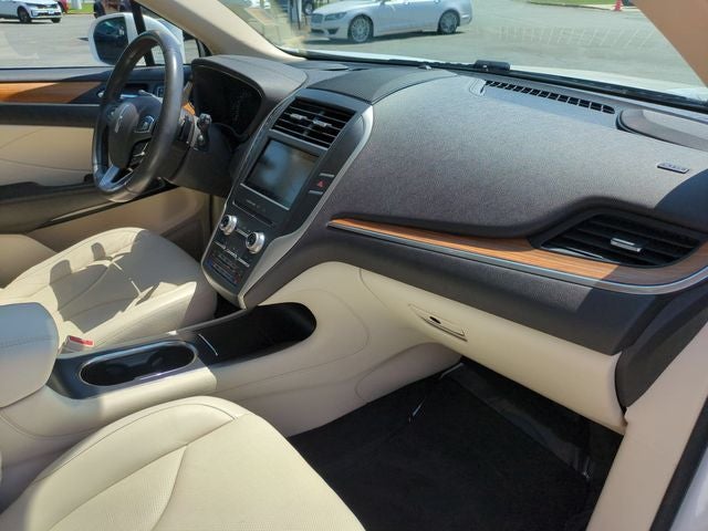 2015 Lincoln MKC Base