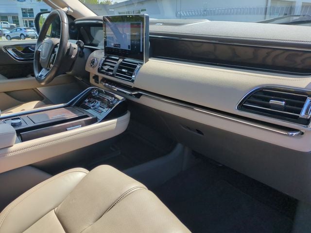2022 Lincoln Navigator Reserve