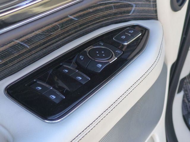 2022 Lincoln Navigator Black Label