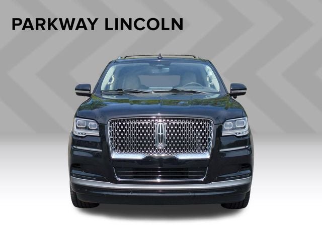 2023 Lincoln Navigator L Reserve