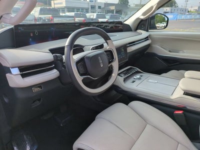 2026 Lincoln Navigator L Reserve