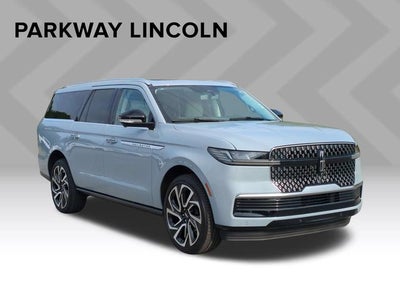 2026 Lincoln Navigator L Reserve