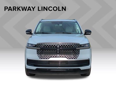 2026 Lincoln Navigator L Reserve