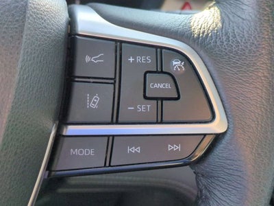 2023 Toyota Sienna XLE 8 Passenger