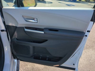 2023 Toyota Sienna XLE 8 Passenger