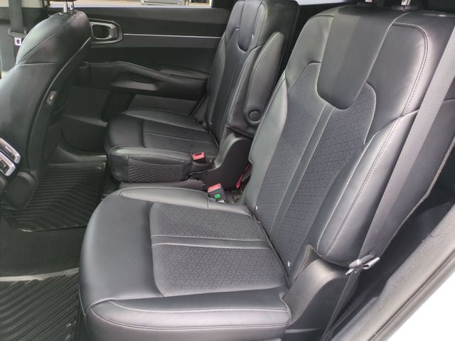 2022 Kia Sorento Hybrid EX