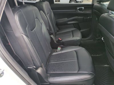 2022 Kia Sorento Hybrid EX