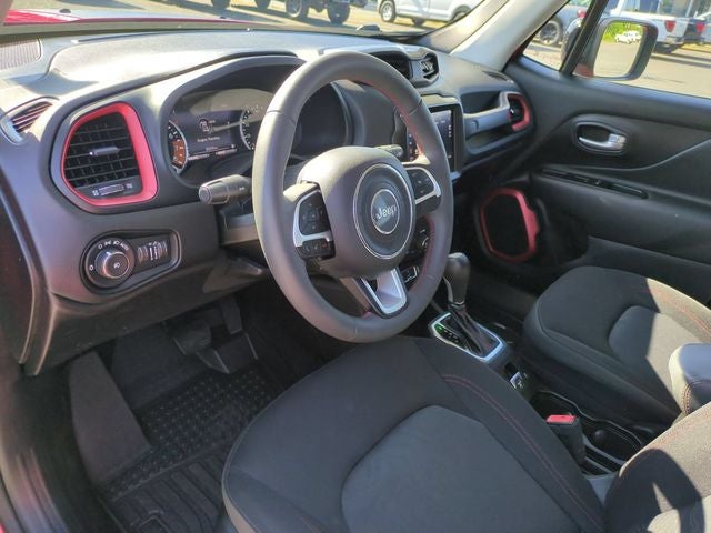 2023 Jeep Renegade Trailhawk