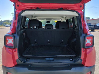 2023 Jeep Renegade Trailhawk