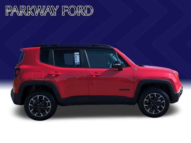 2023 Jeep Renegade Trailhawk