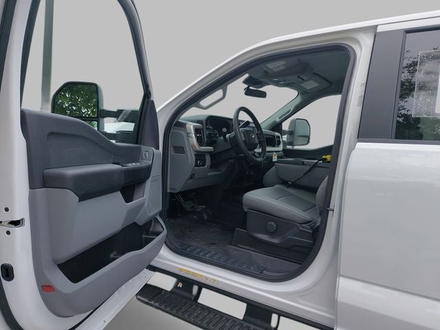2026 Ford F-450SD DRW