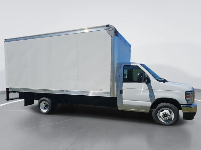 2027 Ford E-350SD Base Cutaway