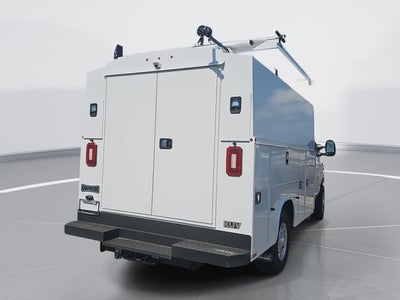 2026 Ford E-350SD Base Cutaway