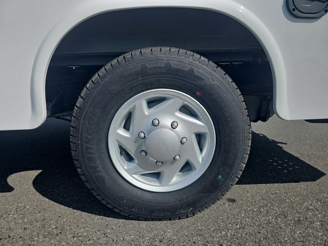 2026 Ford E-350SD Base Cutaway