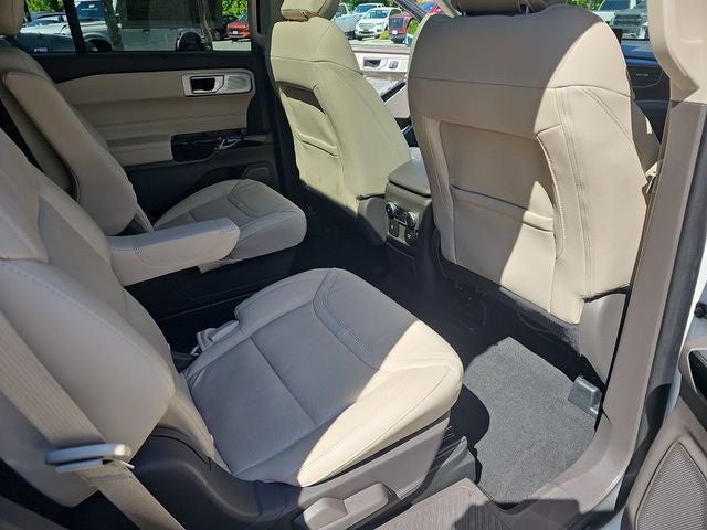 2023 Ford Explorer Platinum