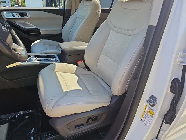 2023 Ford Explorer Platinum