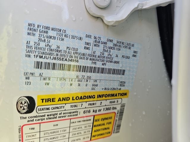 2025 Ford Expedition Active