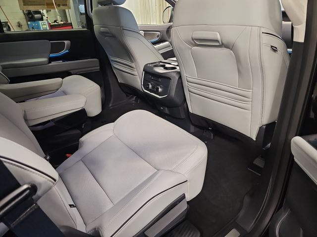 2025 Ford Expedition Platinum Ultimate Package