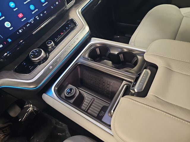 2025 Ford Expedition Platinum Ultimate Package