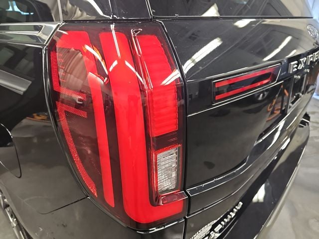 2025 Ford Expedition Platinum Ultimate Package