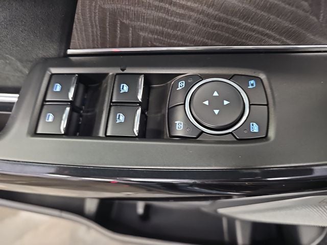 2023 Ford F-150 Lightning Platinum