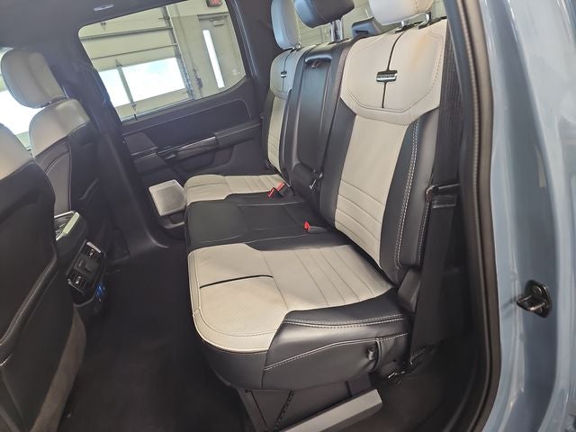2023 Ford F-150 Lightning Platinum
