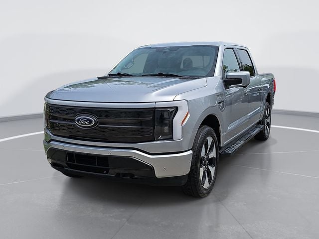 2022 Ford F-150 Lightning Platinum