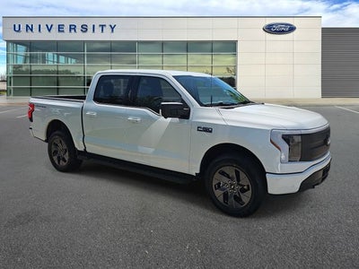 2025 Ford F-150 Lightning Flash