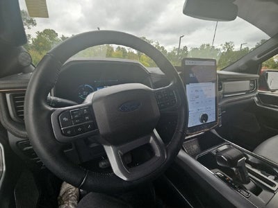 2024 Ford F-150 Lightning Lariat