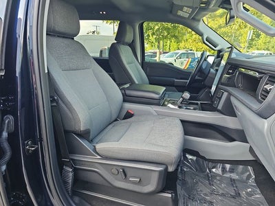 2024 Ford F-150 Lightning Flash