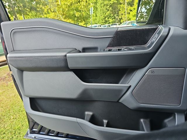 2024 Ford F-150 Lightning Flash