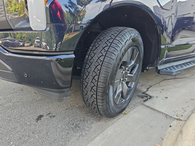 2024 Ford F-150 Lightning Flash