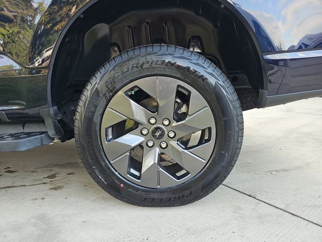 2024 Ford F-150 Lightning Flash