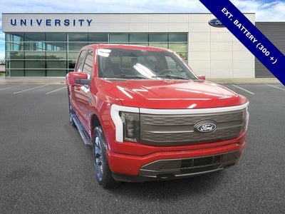 2025 Ford F-150 Lightning Lariat