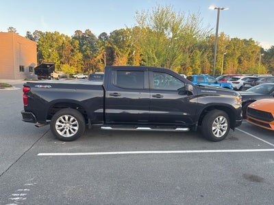 2022 Chevrolet Silverado 1500 Custom
