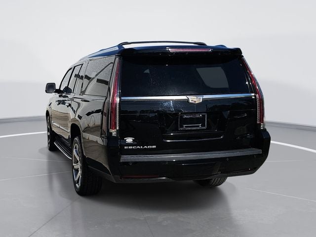 2016 Cadillac Escalade ESV Luxury