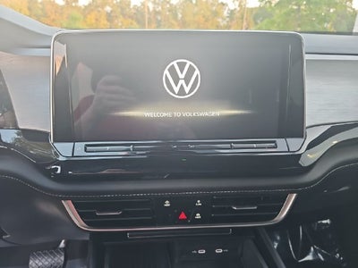 2026 Volkswagen Atlas Cross Sport SE