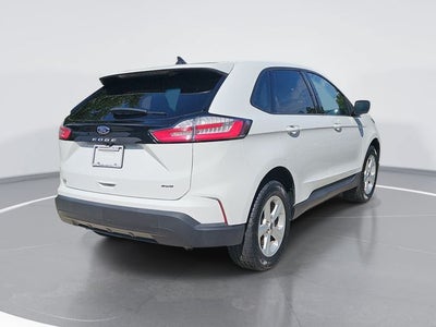 2022 Ford Edge SE