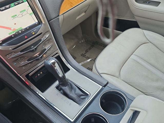 2015 Lincoln MKX Base